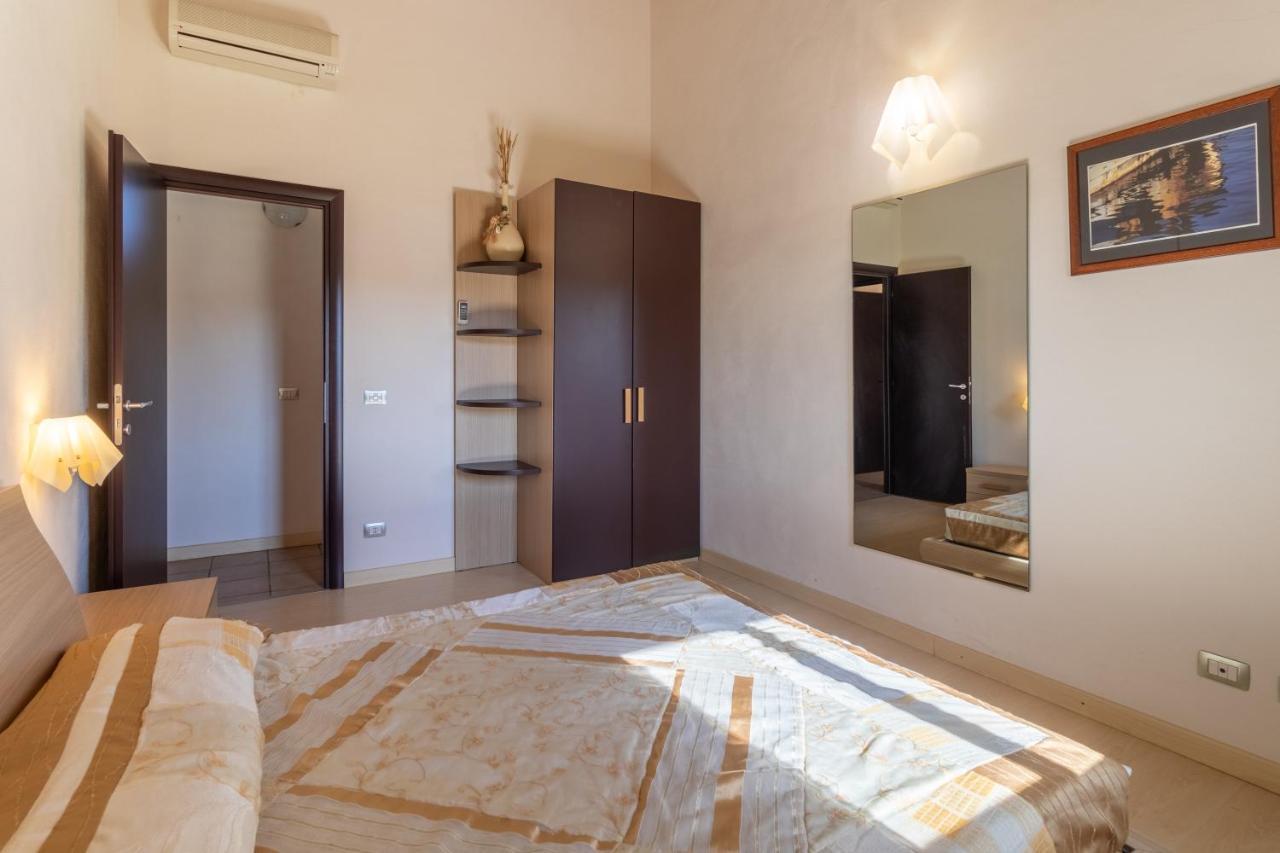 Villa Santa Croce Санта-Кроче- Камерина Экстерьер фото